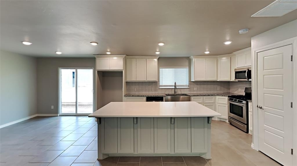 1409 E Covell Road - Photo 3