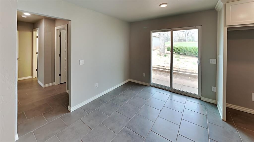 1409 E Covell Road - Photo 5