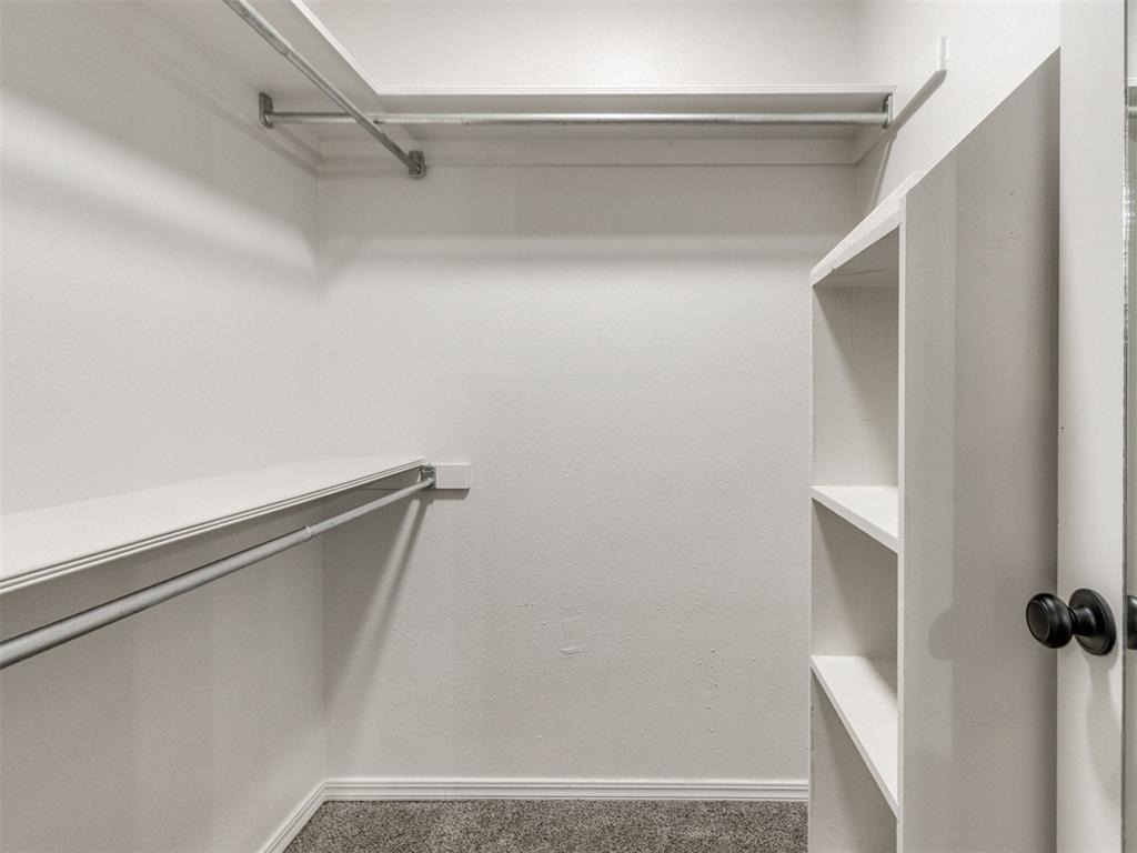 1400 Devonshire Circle - Photo 21