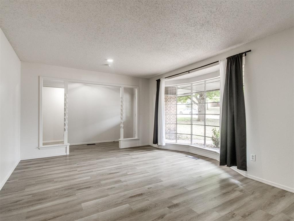 1400 Devonshire Circle - Photo 15