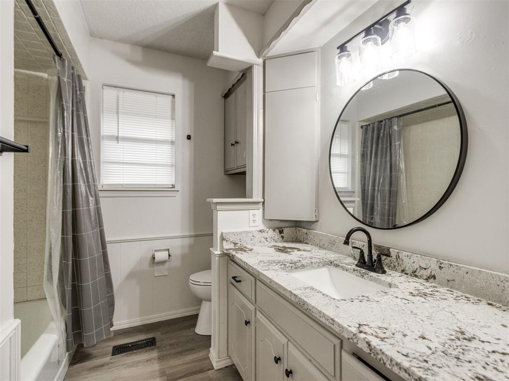 1400 Devonshire Circle - Photo 10