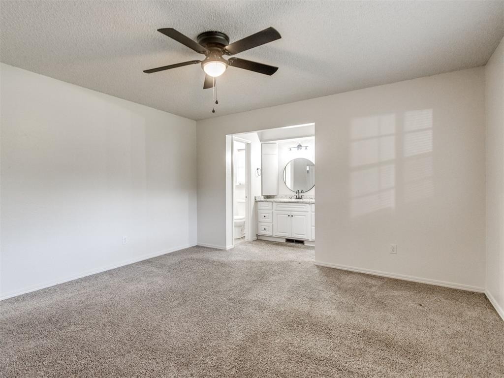 1400 Devonshire Circle - Photo 17