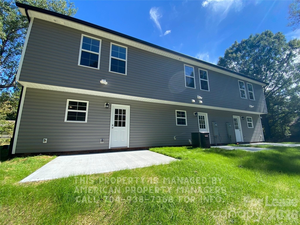 2701 Vale Avenue - Photo 14