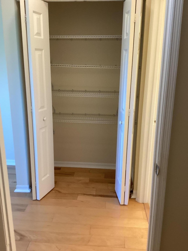 2421 Ne 65th Street - Photo 27