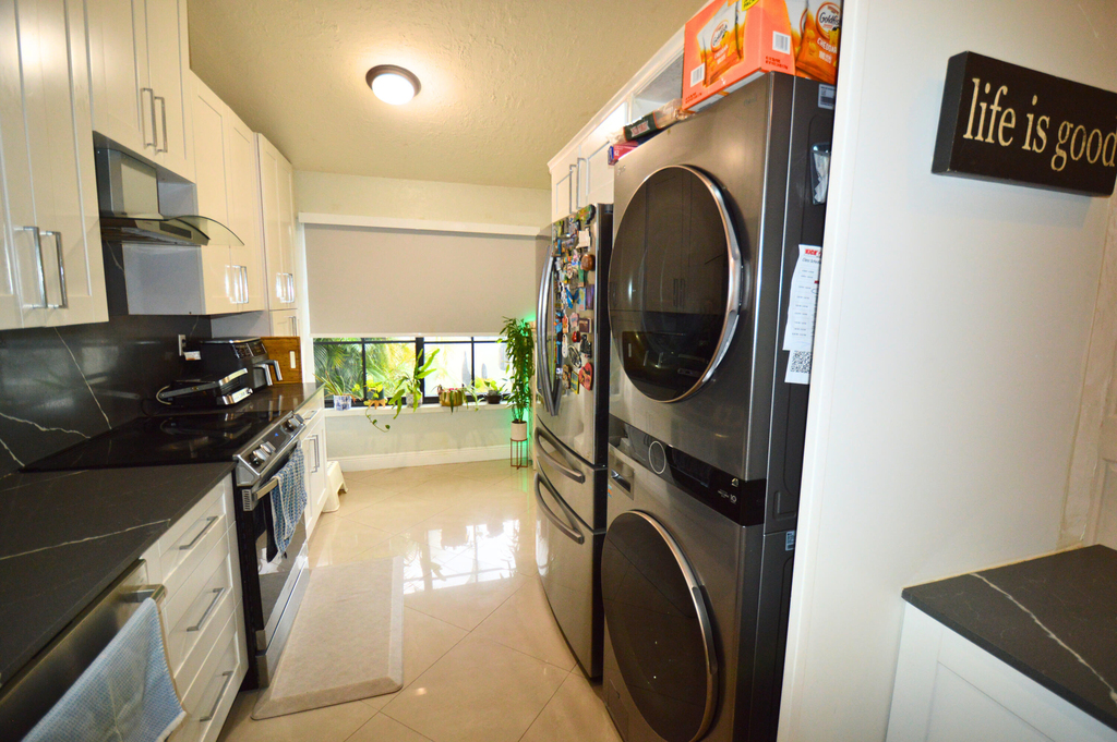 2280 Poinsetta Court - Photo 7