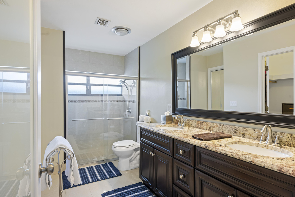 756 Juniper Place - Photo 8