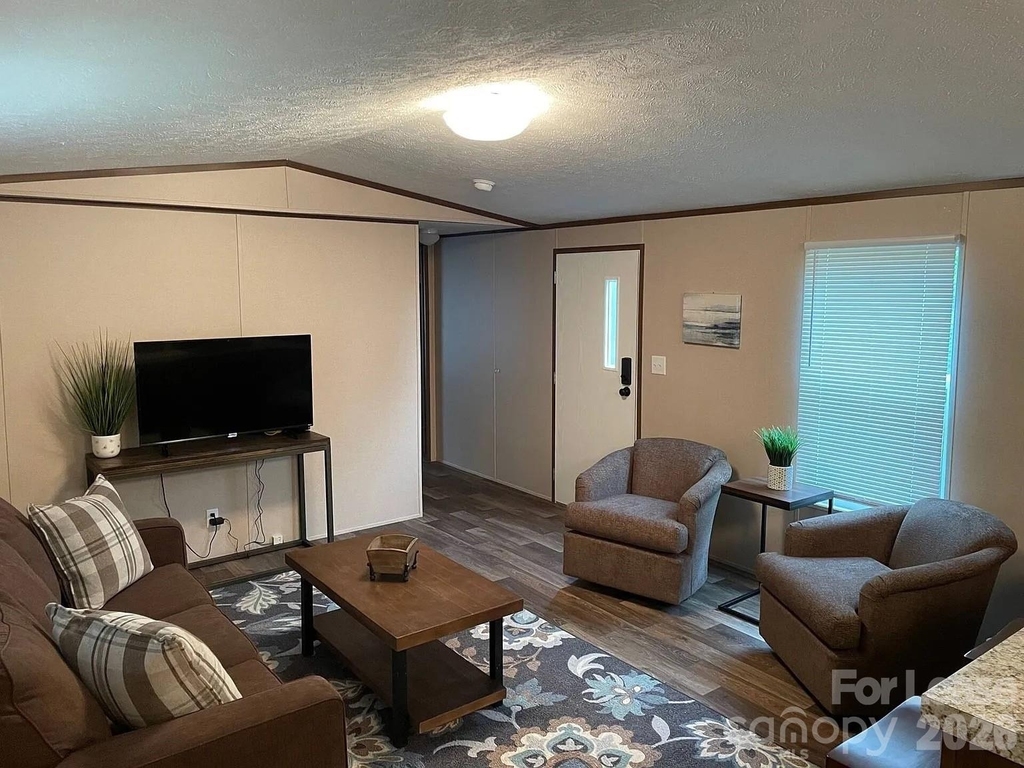 3298 Pea Ridge Road - Photo 3