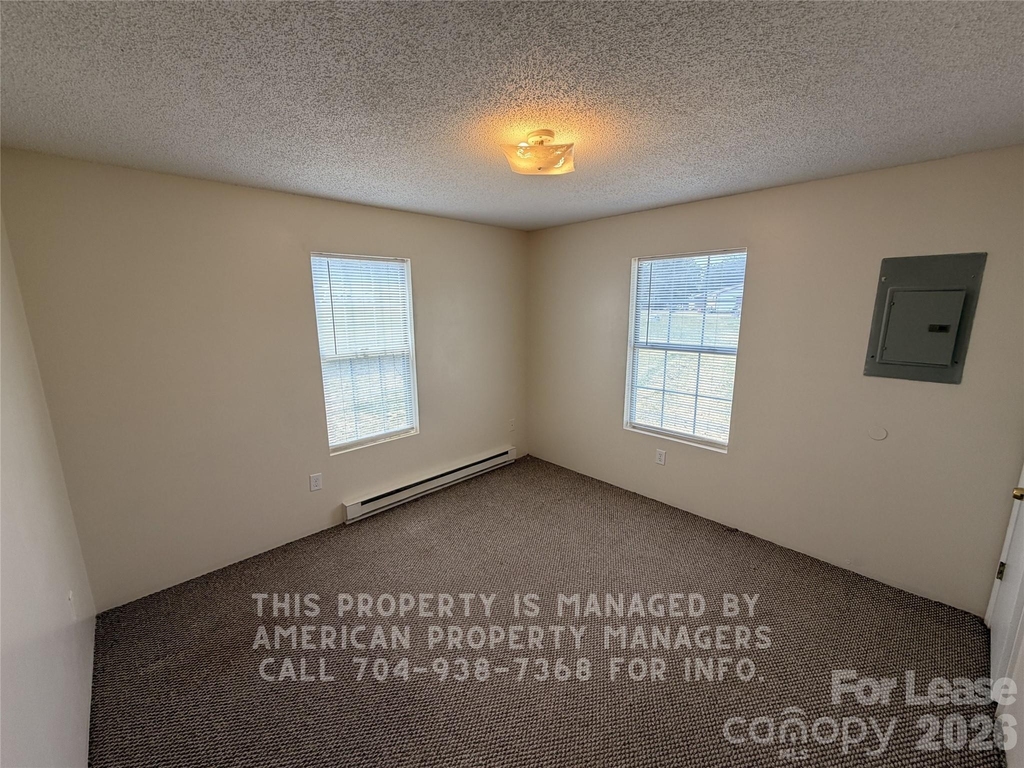 1860 Sells Road - Photo 3