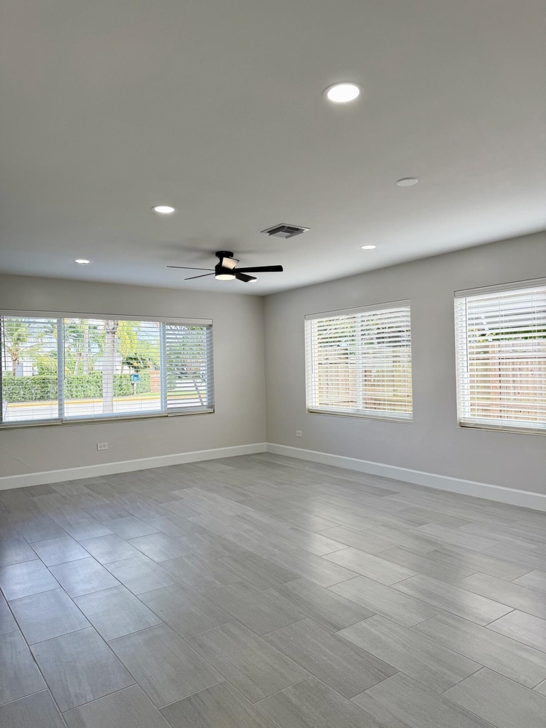 1405 N J Terrace - Photo 6