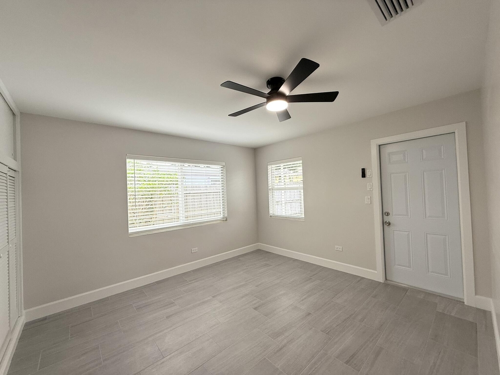 1405 N J Terrace - Photo 7
