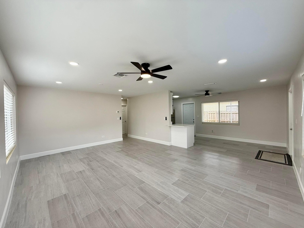 1405 N J Terrace - Photo 4