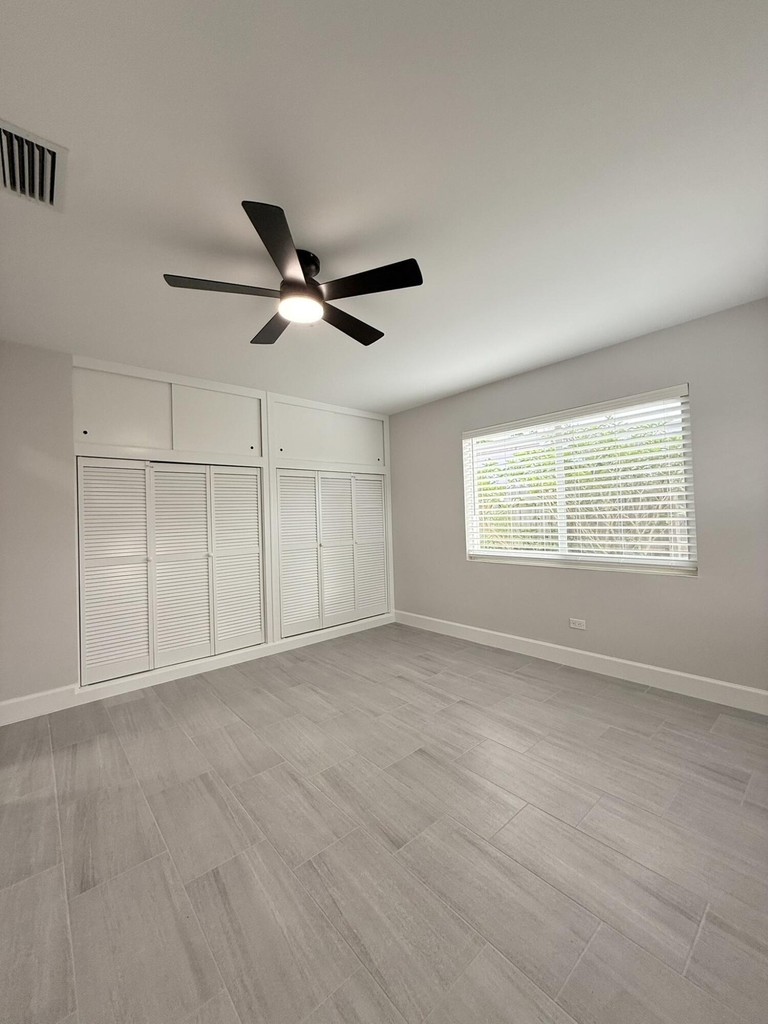 1405 N J Terrace - Photo 9
