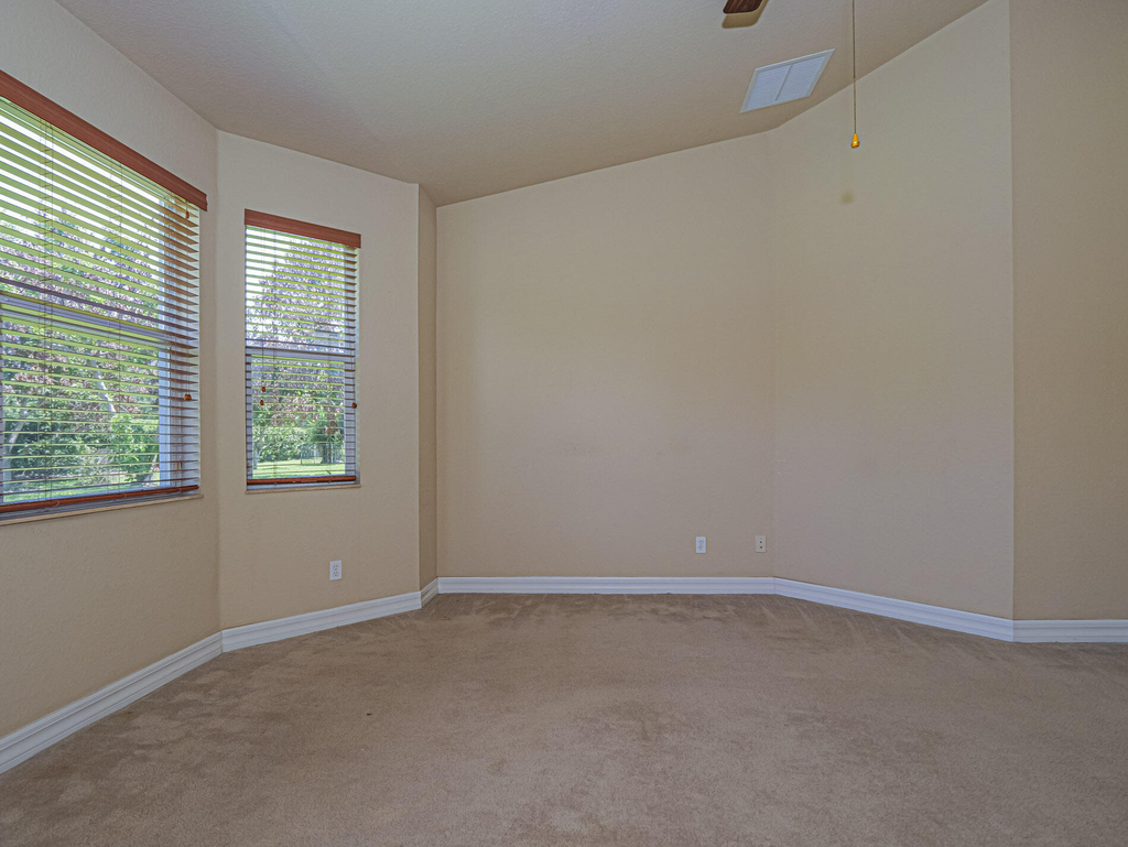 5561 57th Way - Photo 12