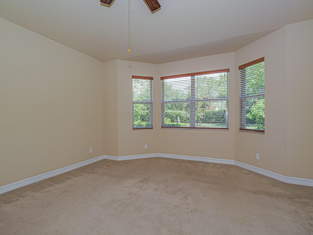 5561 57th Way - Photo 11