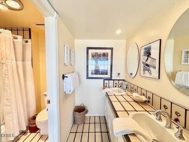 3949 Ocean Drive - Photo 9