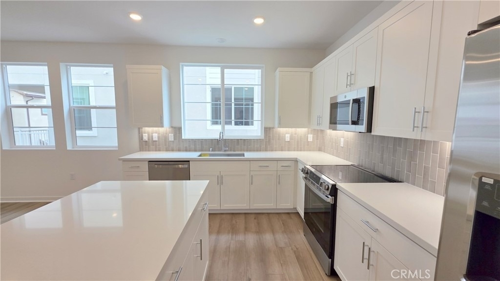 12774 Bolsa Drive - Photo 3