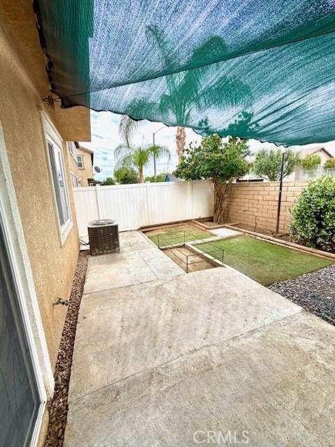 209 Avenida San Miguel - Photo 10