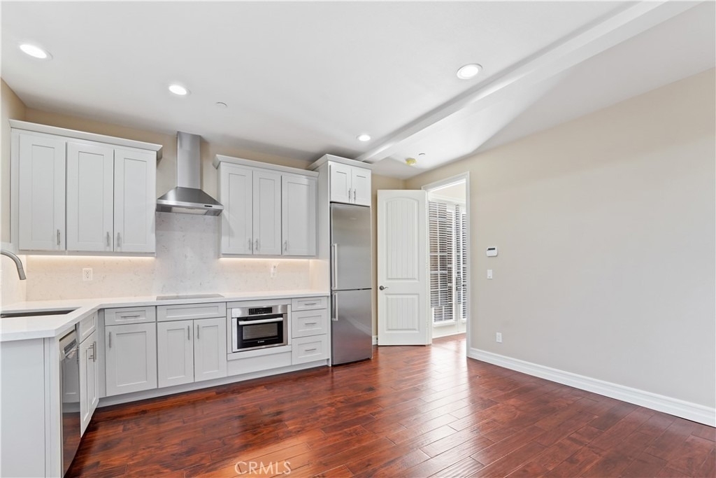 4291 White Hawk - Photo 4