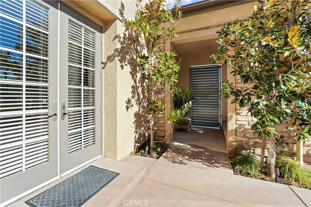 4291 White Hawk - Photo 2