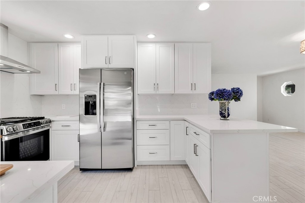 221 Acacia Lane - Photo 5