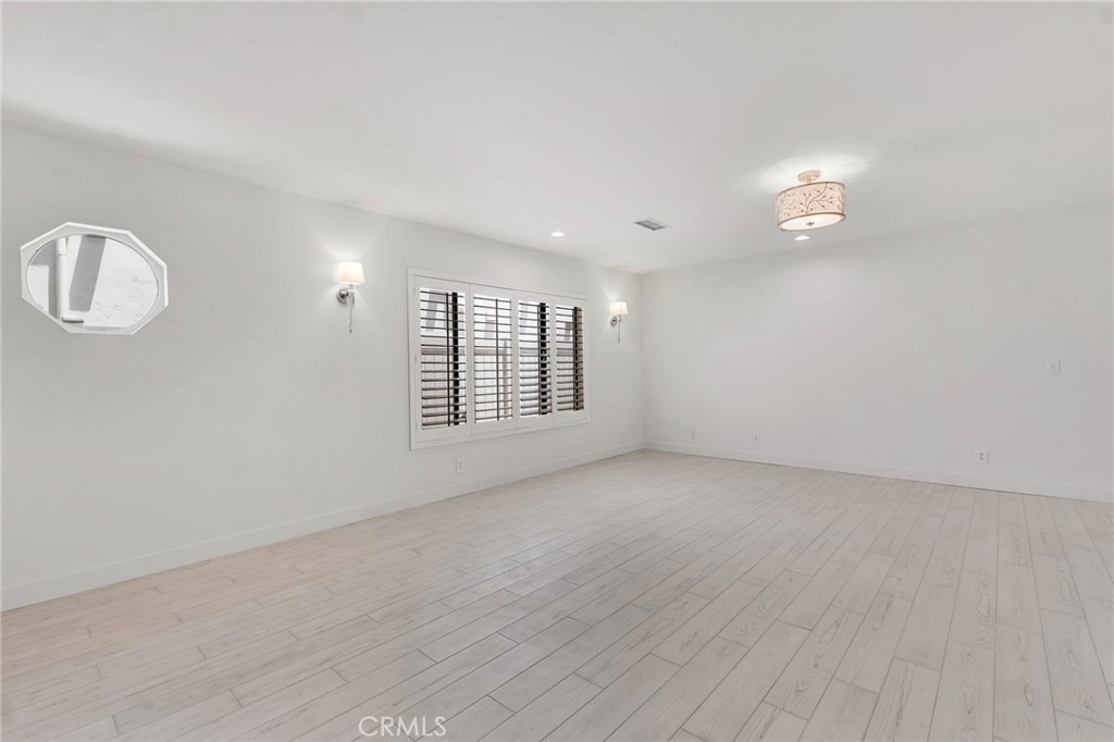221 Acacia Lane - Photo 9