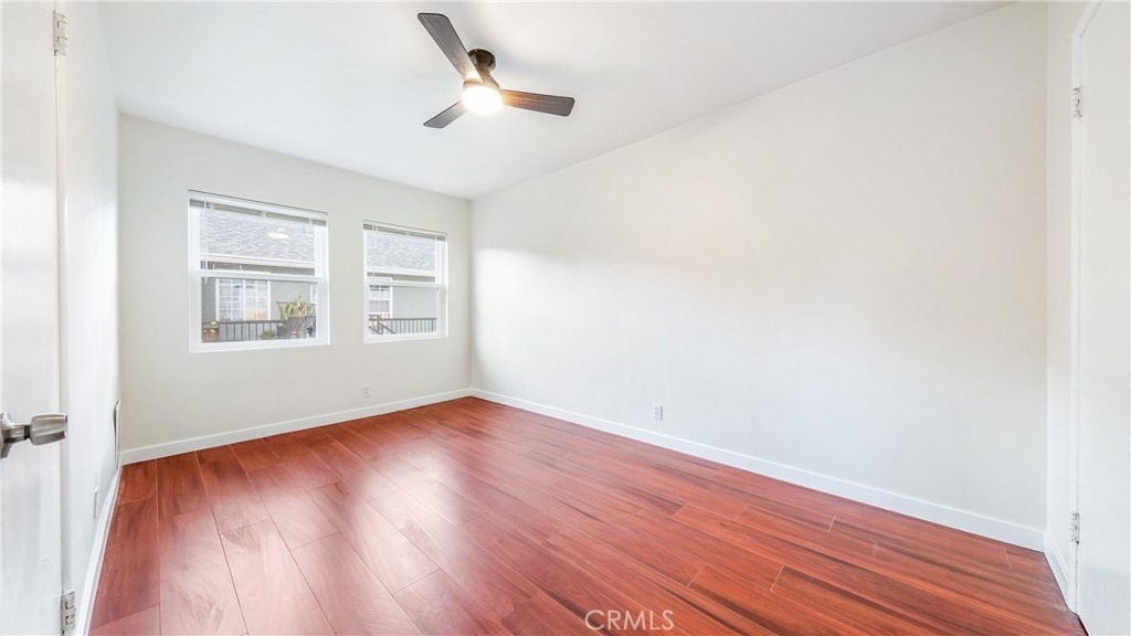 5863 Whitnall - Photo 8