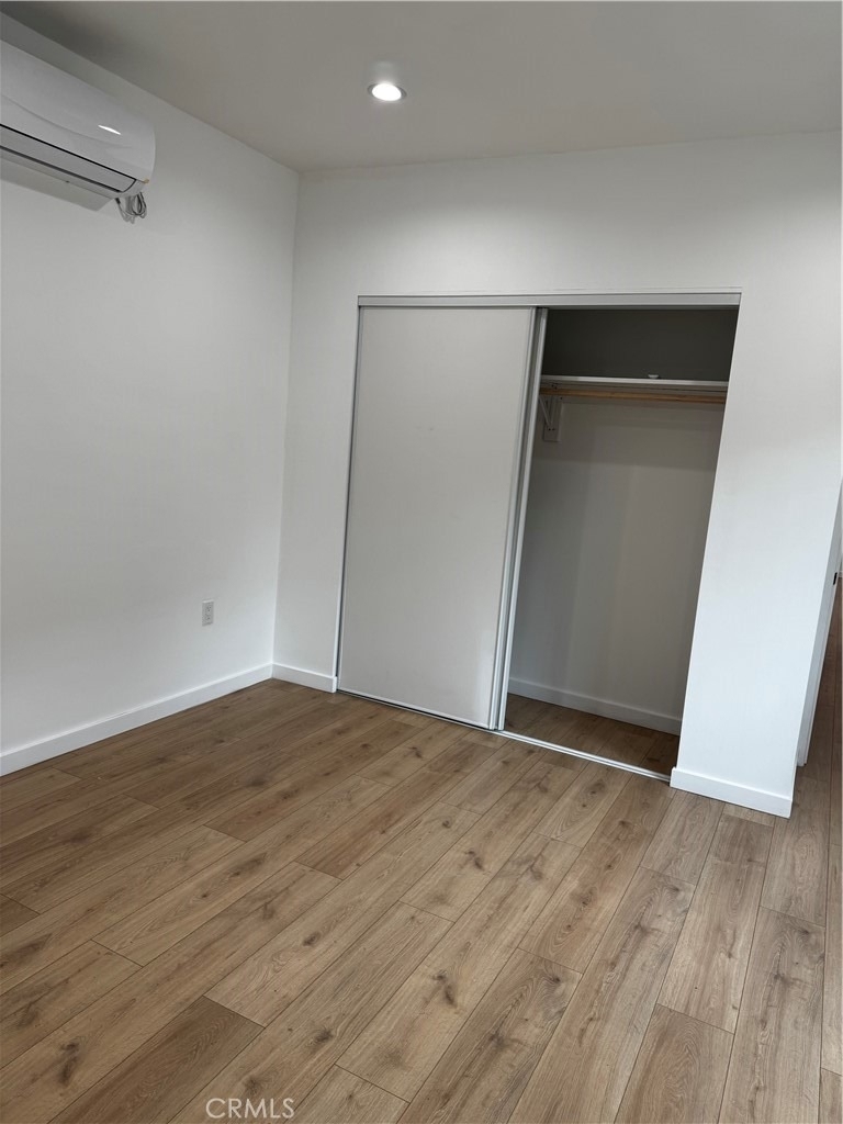9431 Nagle Avenue - Photo 3