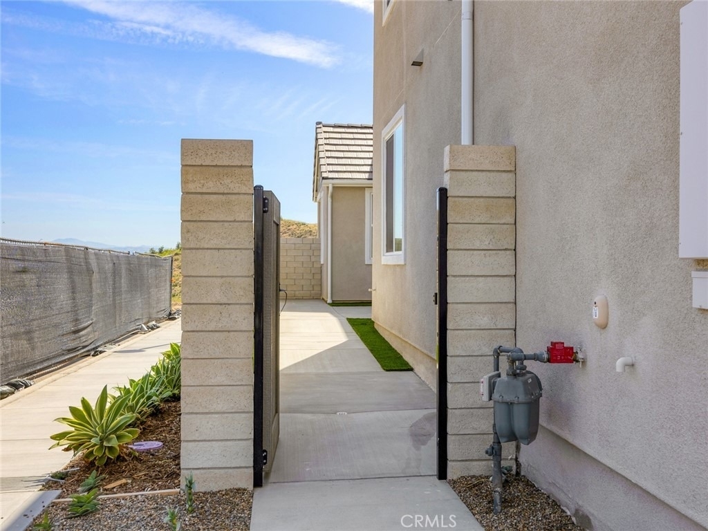 27398 Fox Den Place - Photo 40