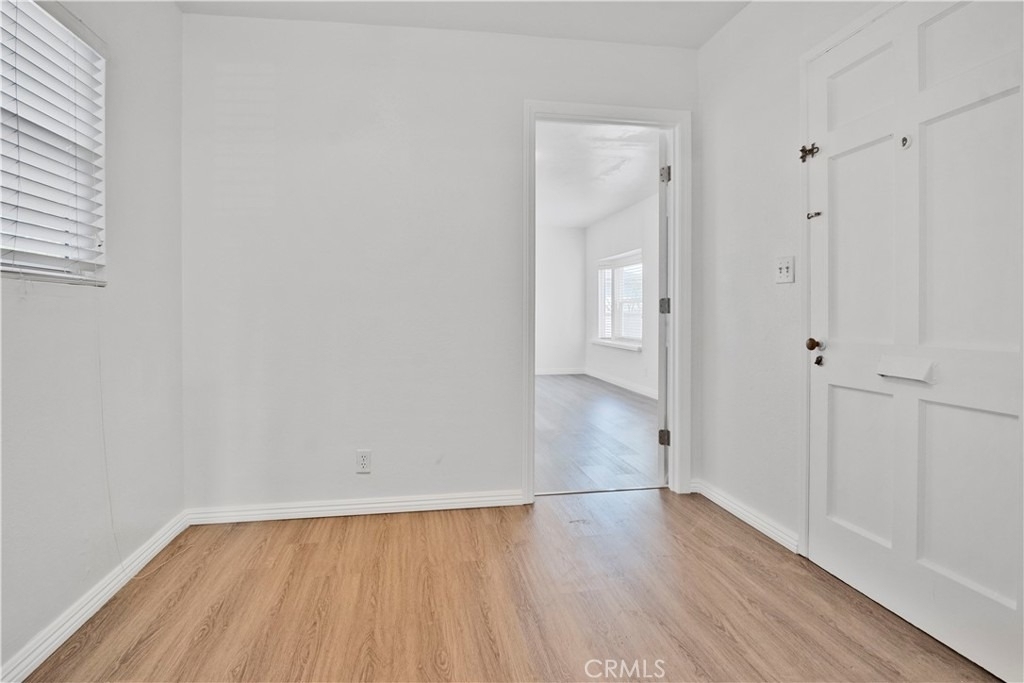 2615 W 179th - Photo 3