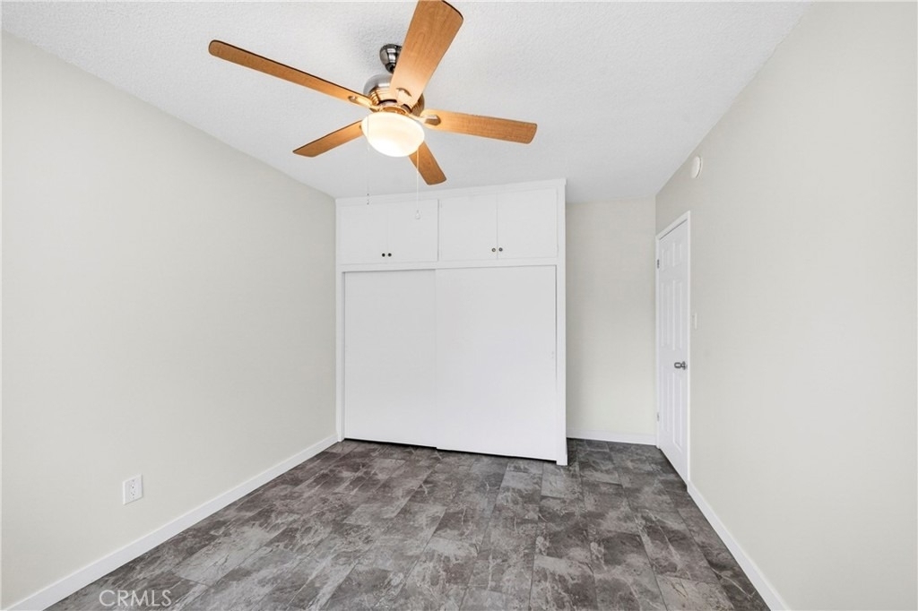 5326 Lorna Street - Photo 6