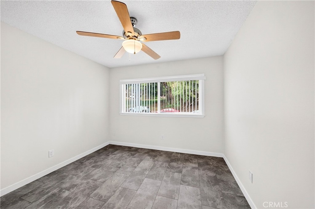 5326 Lorna Street - Photo 5