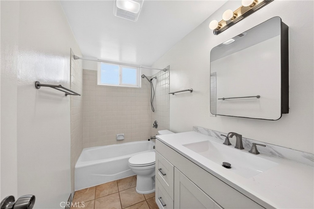 5326 Lorna Street - Photo 8