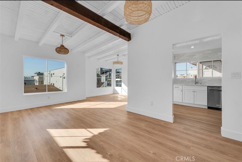 451 30th Street - Photo 2