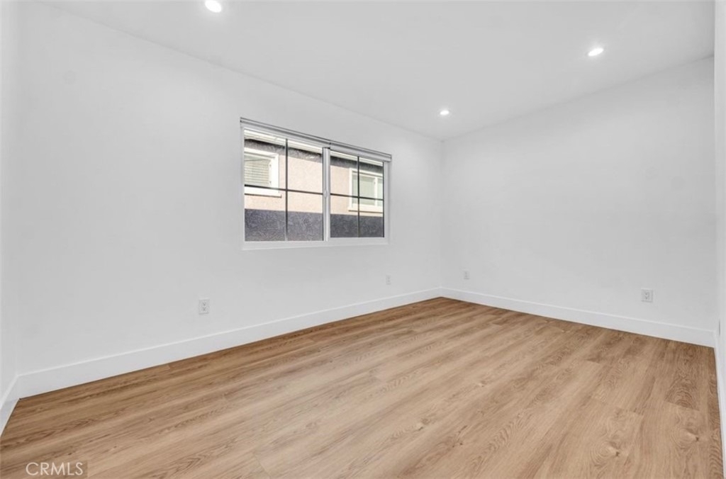 451 30th Street - Photo 16