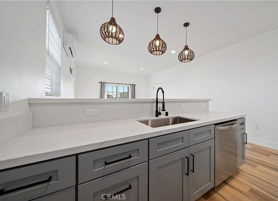 4537 St Elmo - Photo 9