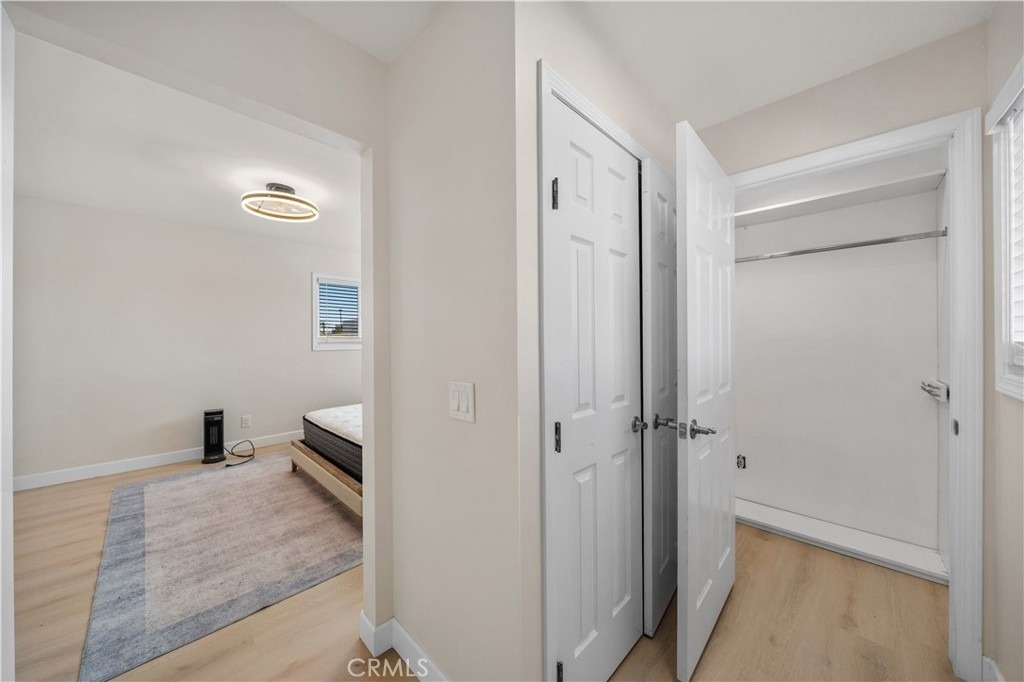 912 W Hill - Photo 30