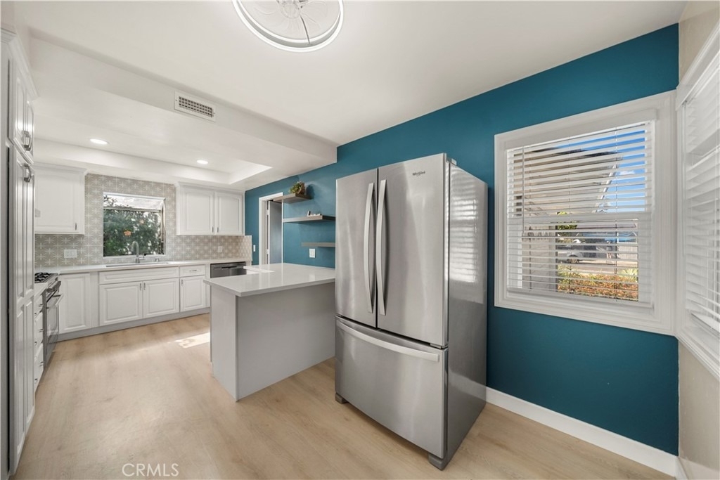 912 W Hill - Photo 9