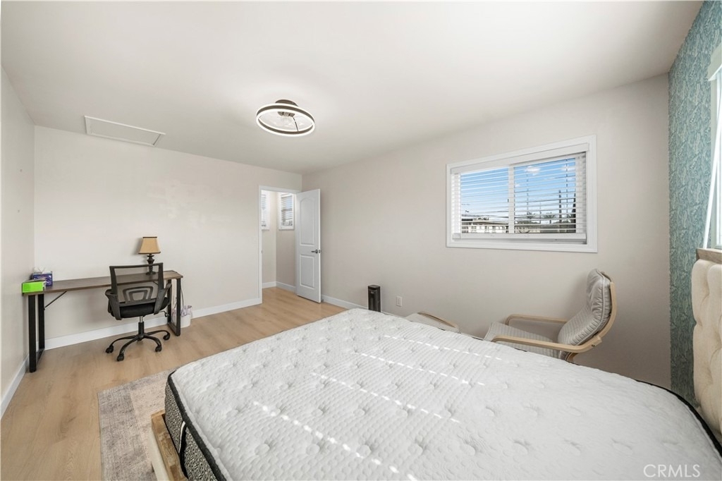 912 W Hill - Photo 29