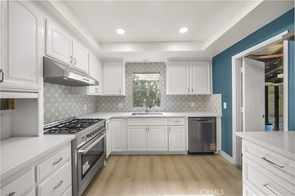 912 W Hill - Photo 8