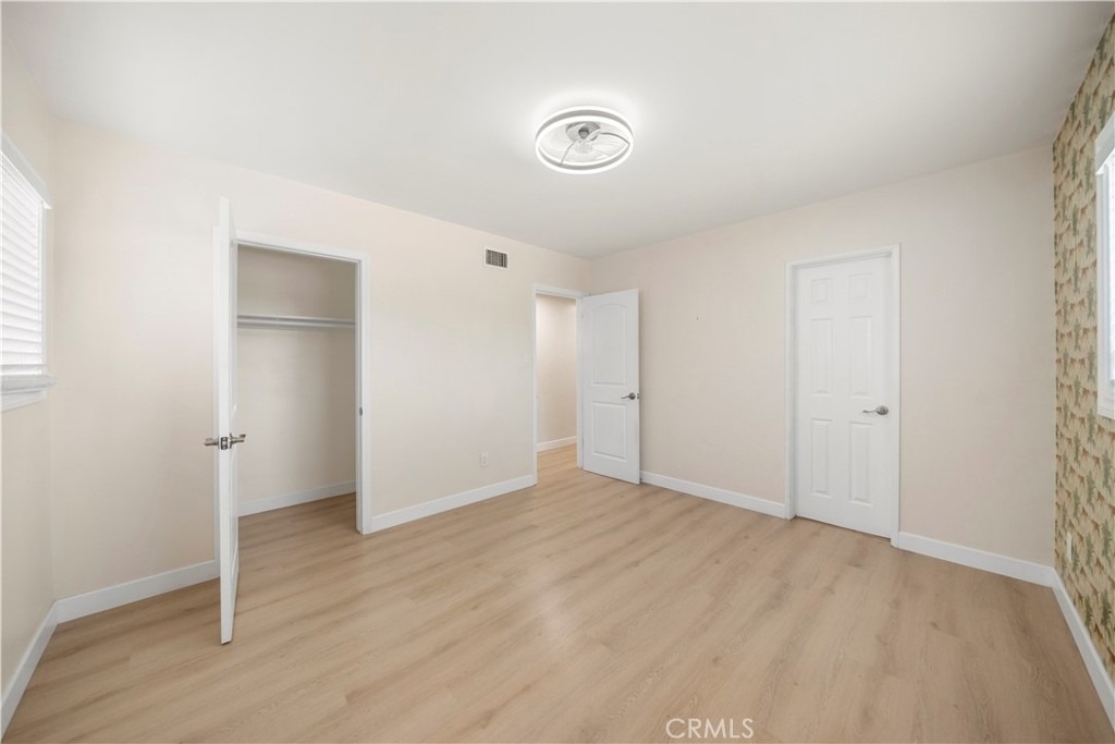 912 W Hill - Photo 20