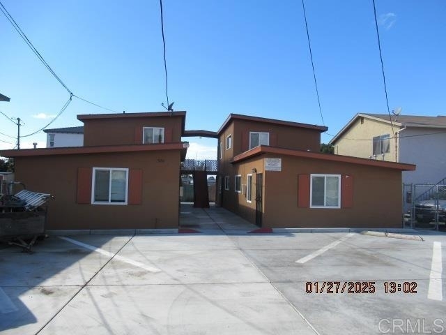 580 Glover Avenue - Photo 0