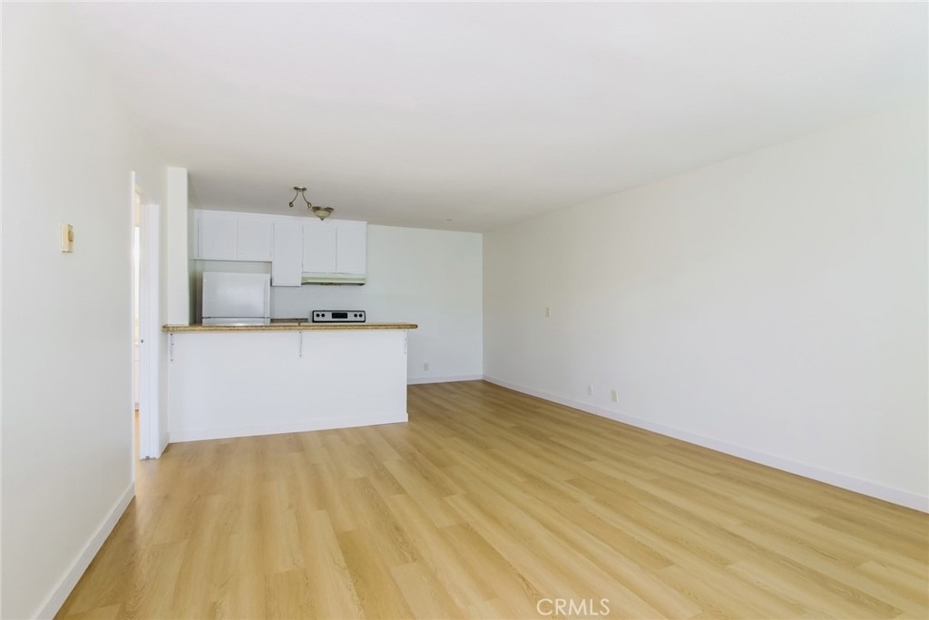5500 Ackerfield Avenue - Photo 3