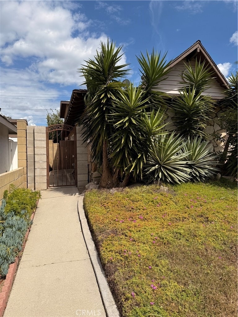 136 N Tiana Lane - Photo 1