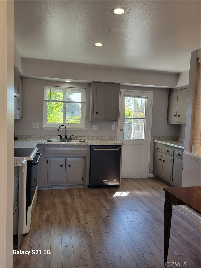 16862 Coach Lane - Photo 8