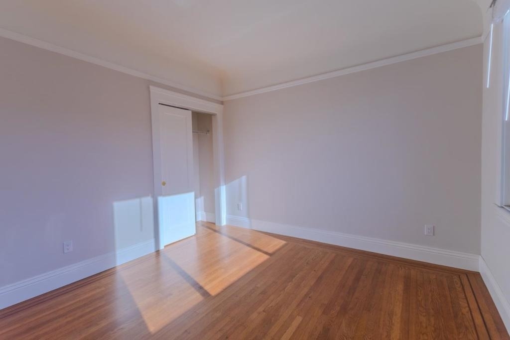 2018 Oakdale Avenue - Photo 11