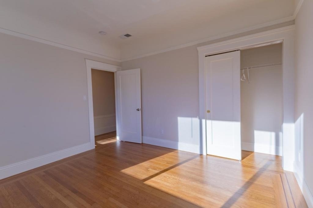2018 Oakdale Avenue - Photo 12
