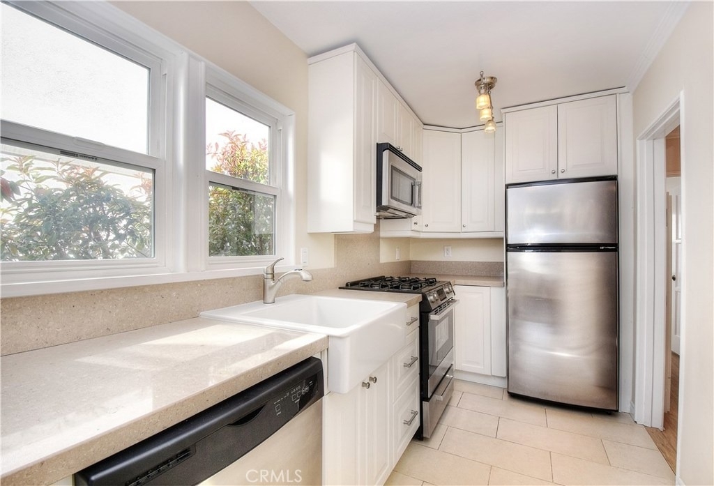 445 Bent Street - Photo 4