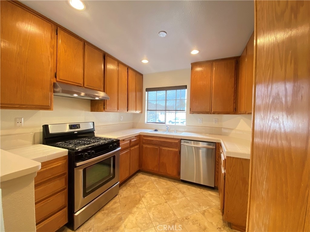 1084 Jacaranda Road - Photo 4