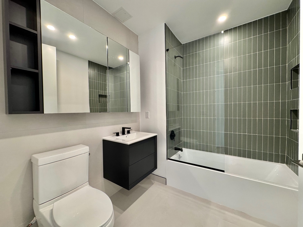 527 Grand Avenue - Photo 5