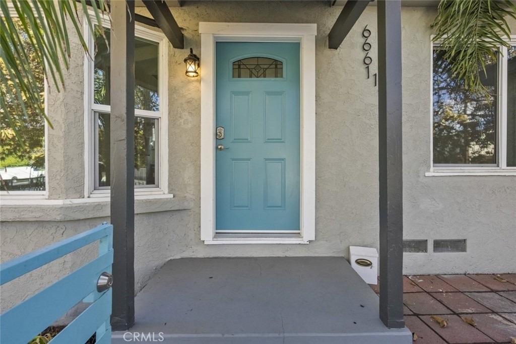 6661 1/2 Beck Avenue - Photo 0